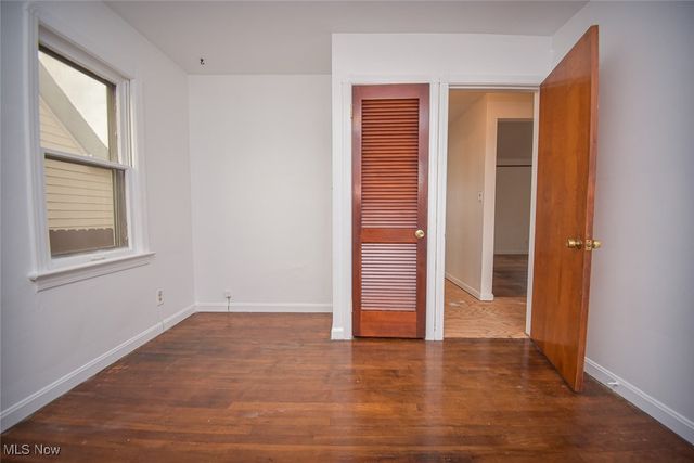 2901 Ralph Avenue, Cleveland, OH 44109