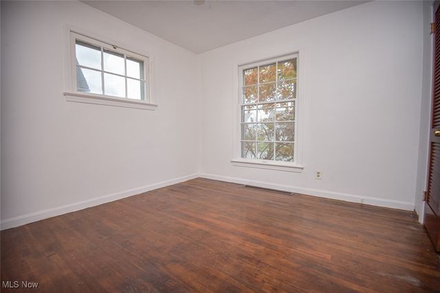 2901 Ralph Avenue, Cleveland, OH 44109