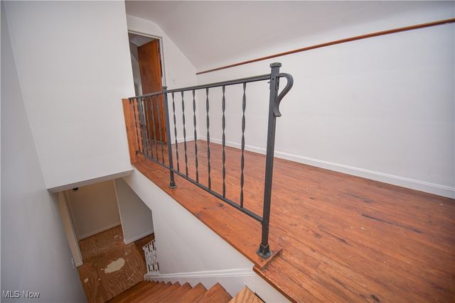 2901 Ralph Avenue, Cleveland, OH 44109