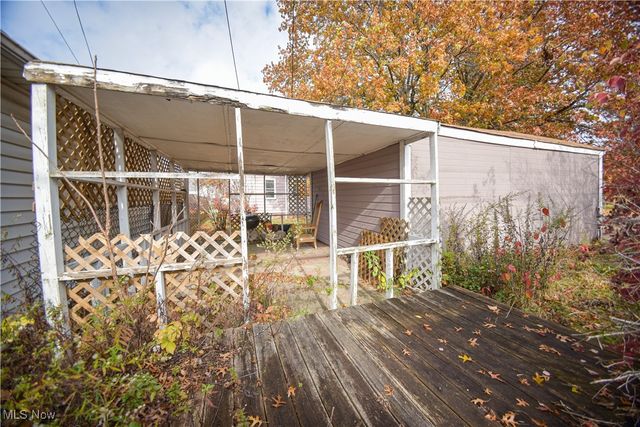 2901 Ralph Avenue, Cleveland, OH 44109