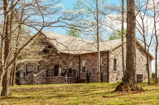 3376 Highway 52, E, Bethpage, TN 37022
