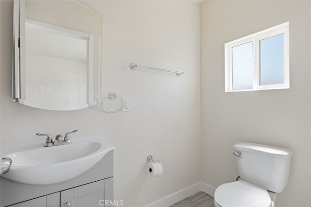 817 W 79th, Los Angeles, CA 90044