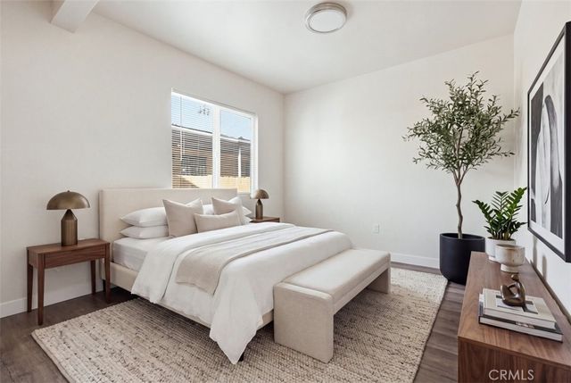 817 W 79th, Los Angeles, CA 90044