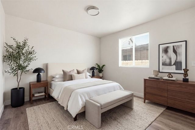 817 W 79th, Los Angeles, CA 90044