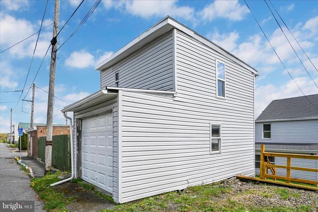 109 W NORTH ST, Marion Heights, PA 17832