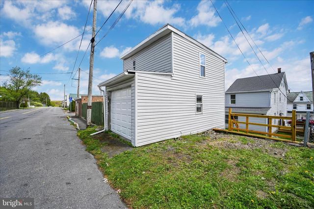 109 W NORTH ST, Marion Heights, PA 17832