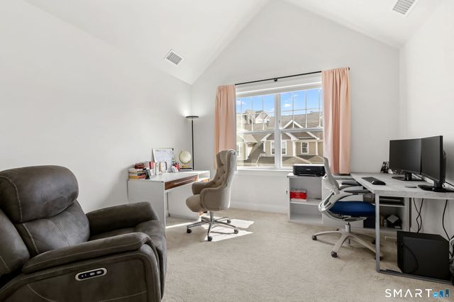 131 Winding Ridge Way 131, Danbury, CT 06810