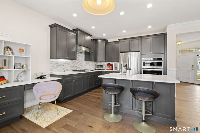 131 Winding Ridge Way 131, Danbury, CT 06810