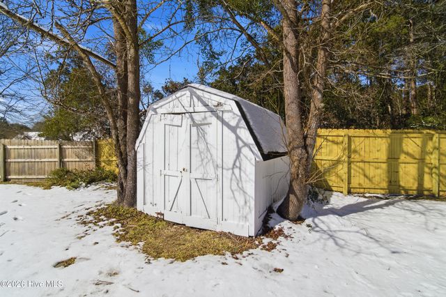 3309 Needle Rush Court, Castle Hayne, NC 28429