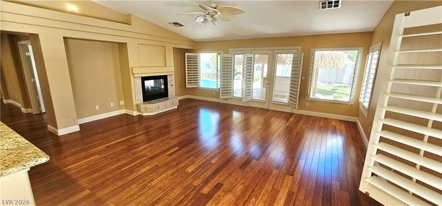 9158 Amber Waves Street, Las Vegas, NV 89123