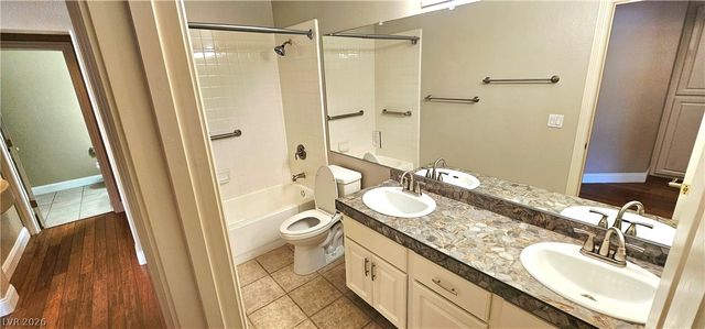 9158 Amber Waves Street, Las Vegas, NV 89123