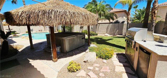9158 Amber Waves Street, Las Vegas, NV 89123