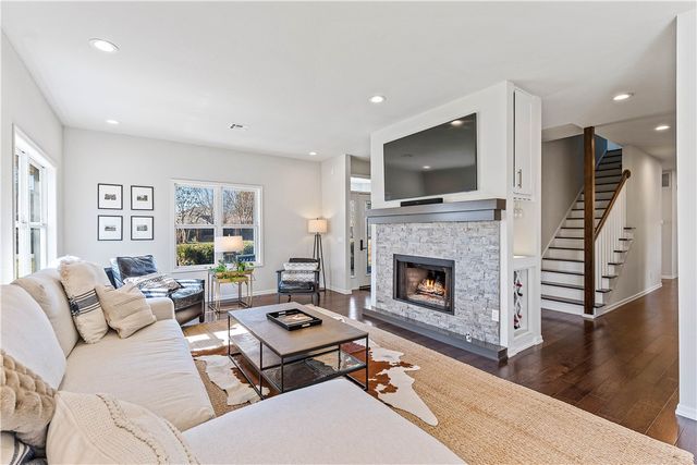 3 S Sawgrass Court, Rogers, AR 72758