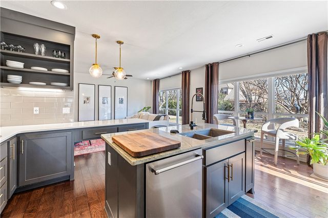 3 S Sawgrass Court, Rogers, AR 72758