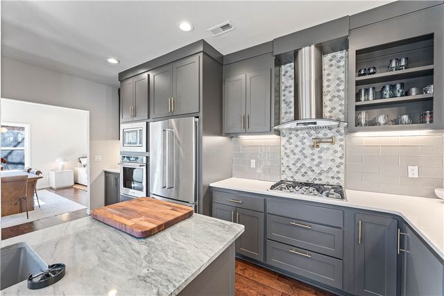 3 S Sawgrass Court, Rogers, AR 72758