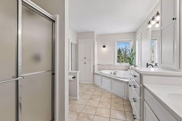 1350 Wintergreen Lane, Victoria, MN 55386