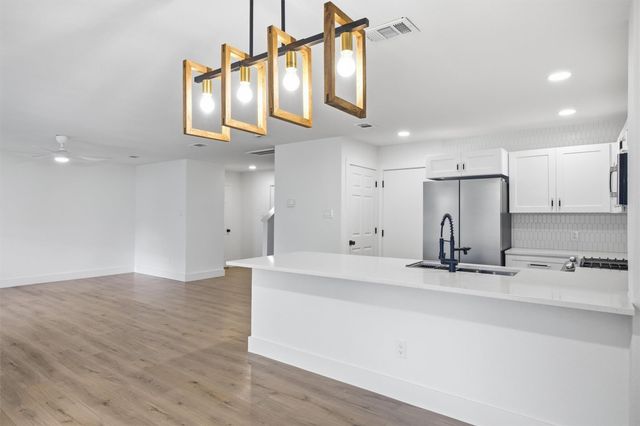 6708 Panda Royle DR, Del Valle, TX 78617