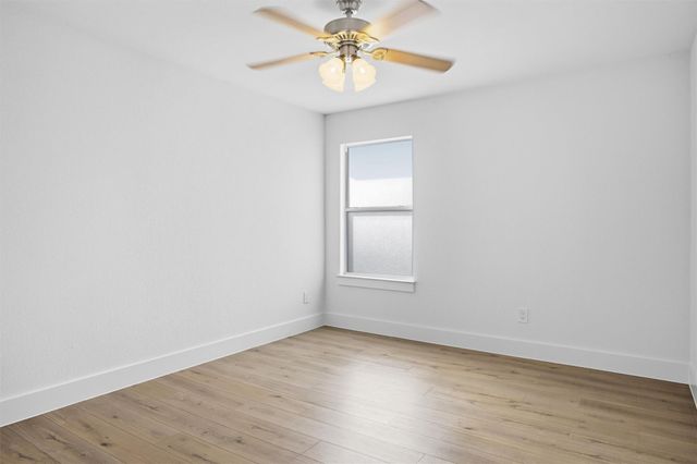 6708 Panda Royle DR, Del Valle, TX 78617