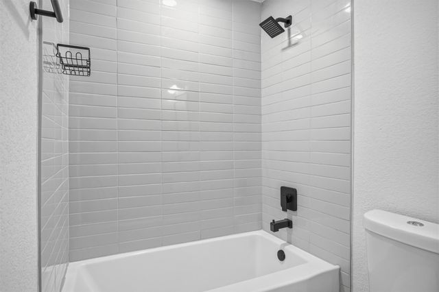 6708 Panda Royle DR, Del Valle, TX 78617