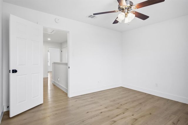 6708 Panda Royle DR, Del Valle, TX 78617