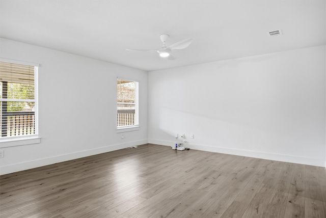 6708 Panda Royle DR, Del Valle, TX 78617