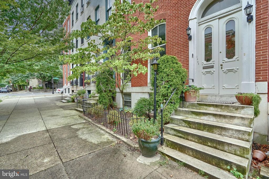 1404 PARK AVE, Baltimore, MD 21217