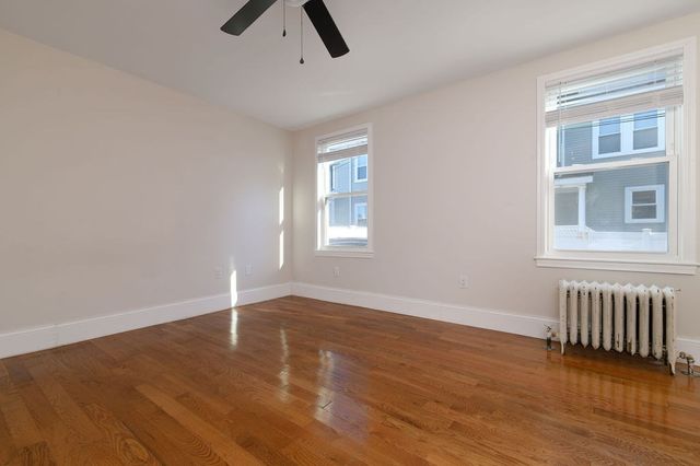 382-384 Adams St 384-1, Boston, MA 02122