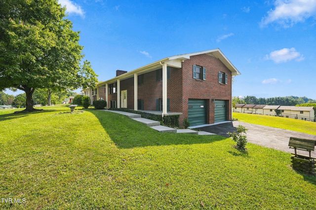 225 Ashley Drive, Bristol, VA 24201