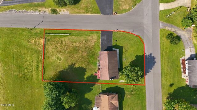 225 Ashley Drive, Bristol, VA 24201