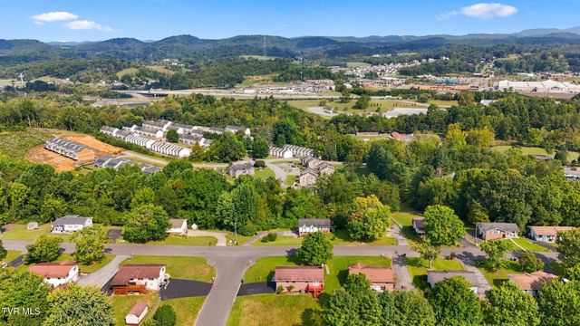 225 Ashley Drive, Bristol, VA 24201