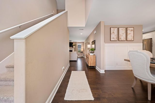 102 Mountain View Circle, Piney Flats, TN 37686