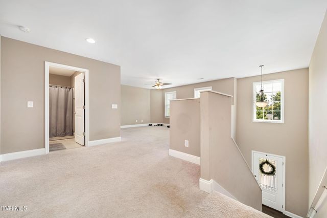 102 Mountain View Circle, Piney Flats, TN 37686