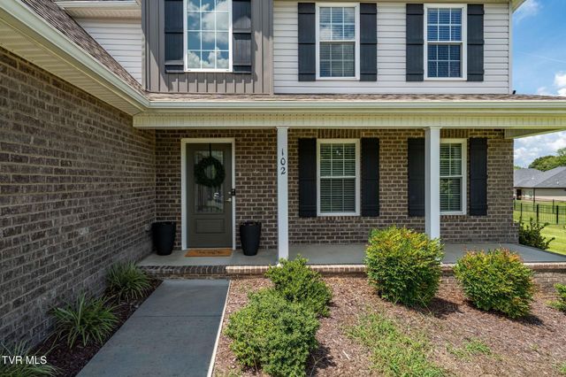 102 Mountain View Circle, Piney Flats, TN 37686