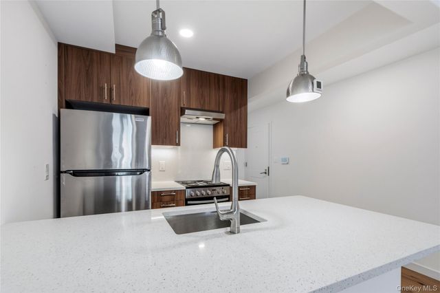 62-47 60th Street 1, Ridgewood, NY 11385