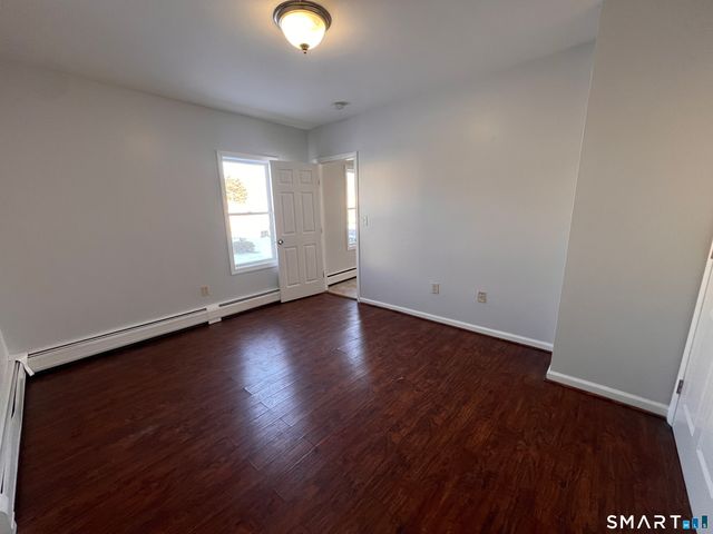 285 Waterview Avenue A, Bridgeport, CT 06608