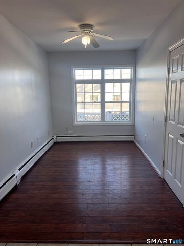 285 Waterview Avenue A, Bridgeport, CT 06608