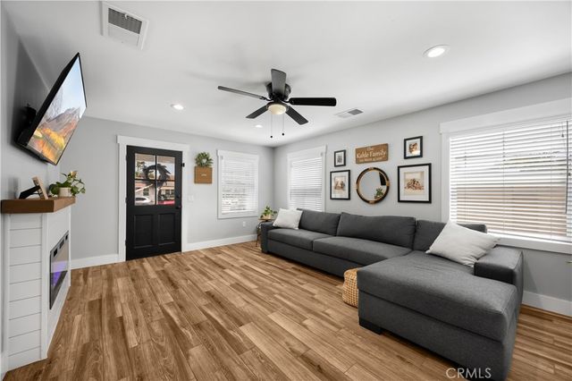 7571 El Caney, Buena Park, CA 90620
