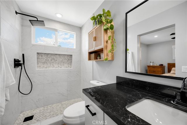 7571 El Caney, Buena Park, CA 90620