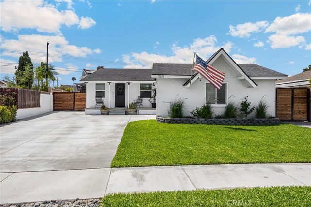 7571 El Caney, Buena Park, CA 90620