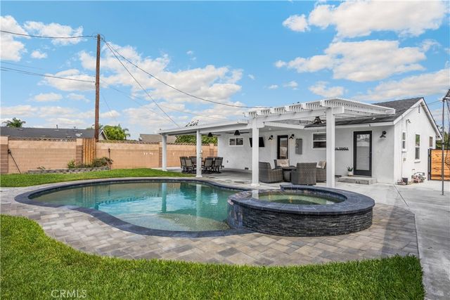 7571 El Caney, Buena Park, CA 90620