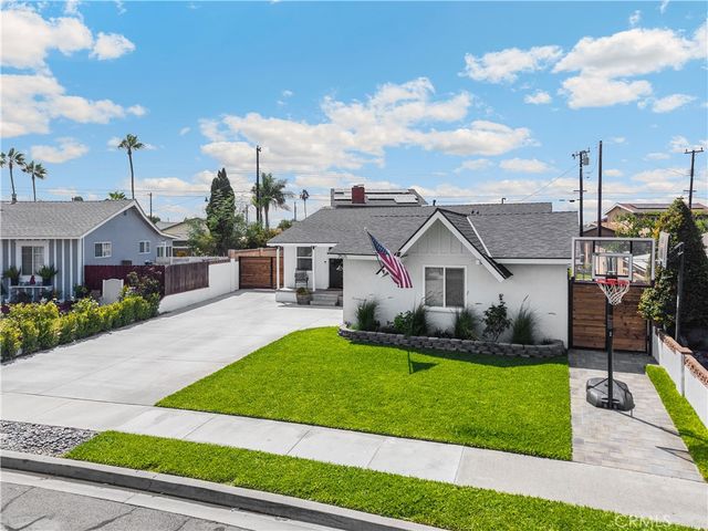 7571 El Caney, Buena Park, CA 90620