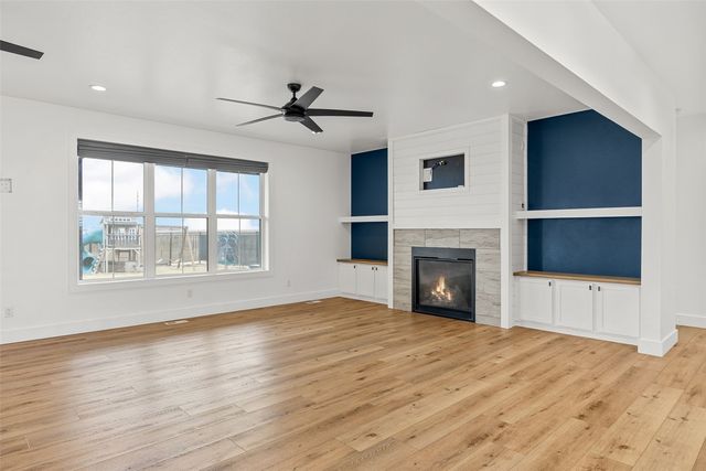 1114 Towne Centre Court, Urbana, IA 52345