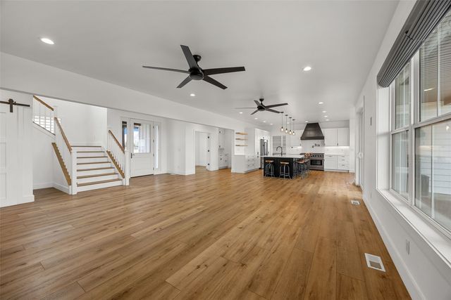 1114 Towne Centre Court, Urbana, IA 52345