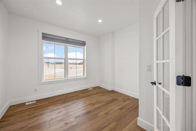 1114 Towne Centre Court, Urbana, IA 52345