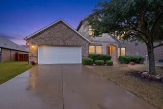 111 Thoroughbred Street, Waxahachie, TX 75165