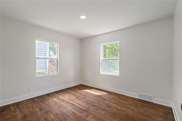 6111 W 58th Street, Mission, KS 66202