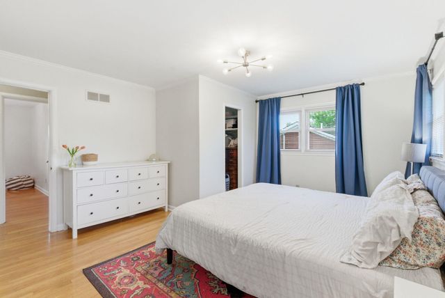 236 Greenbriar Road, Lexington, KY 40503