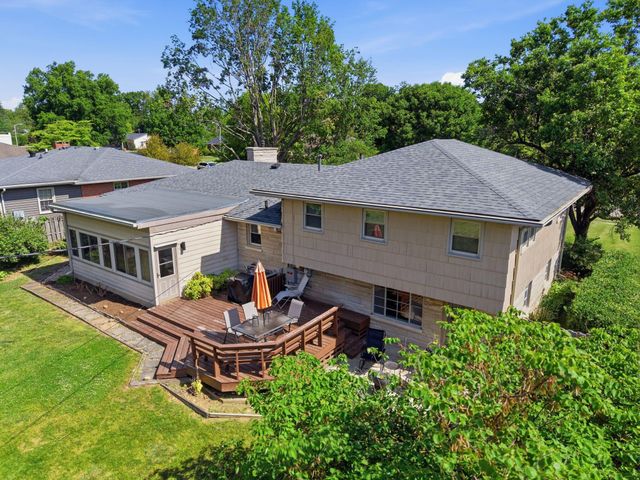 236 Greenbriar Road, Lexington, KY 40503