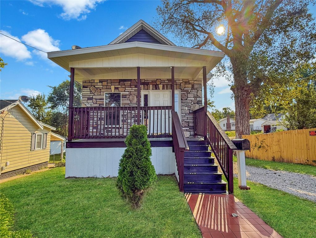 2413 SE 8th Street, Des Moines, IA 50315