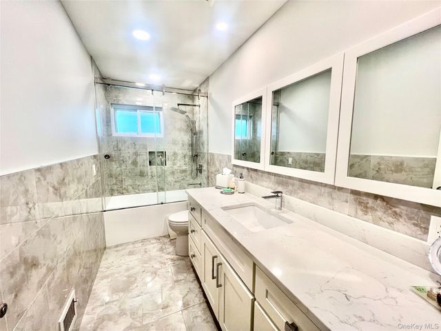 1026 Dartmouth Lane, Woodmere, NY 11598